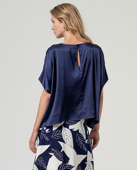 Blusa stile capa Surkana