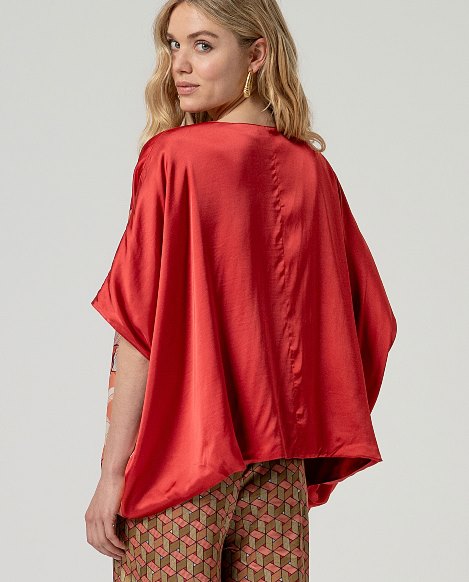 Kimono fiori rosso Surkana