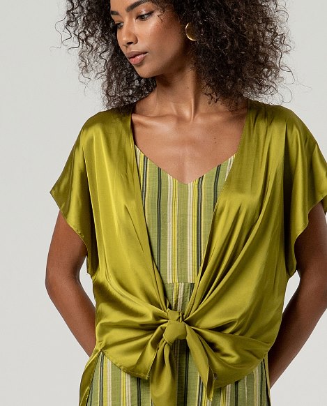 Blusa annodata Surkana