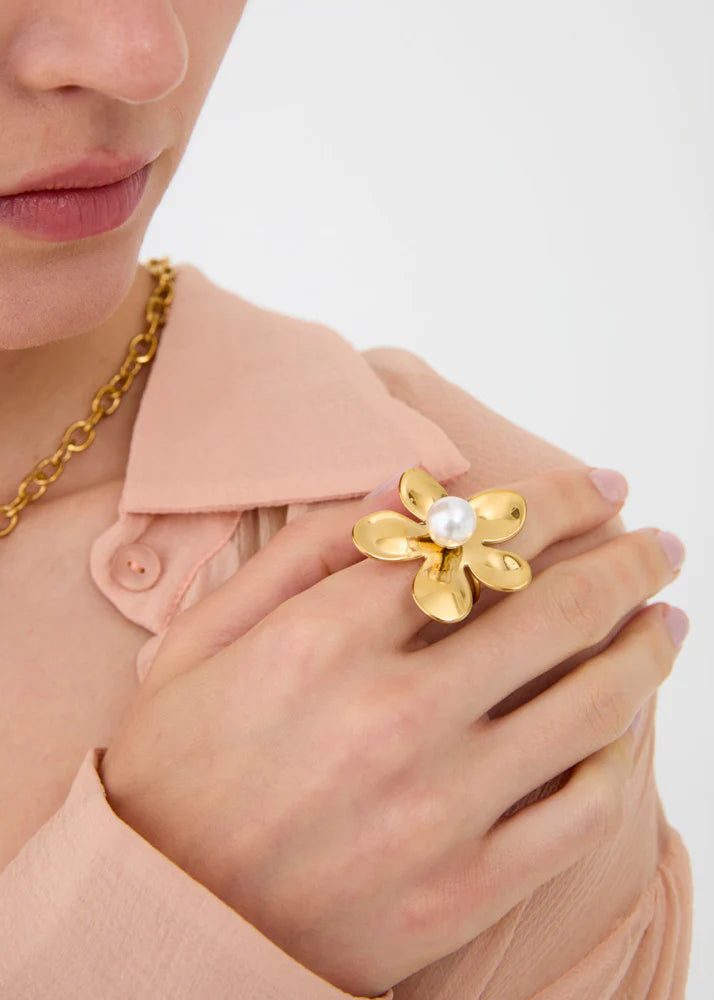 Anello blossom con perla oro