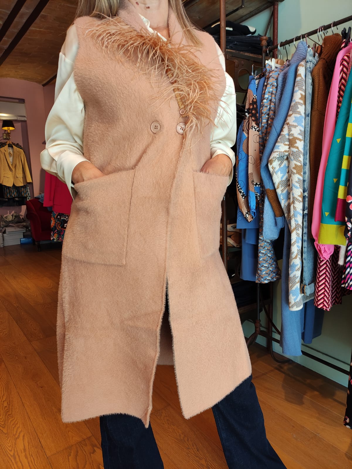 Gilet lungo con piume rimuovibili JOJMILANO