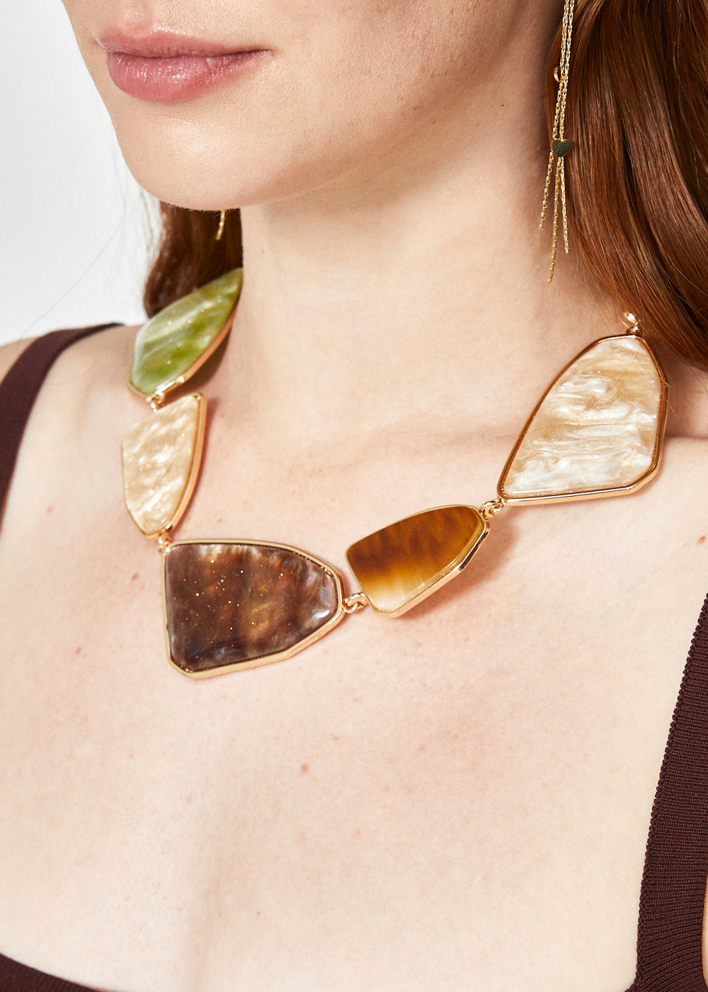 Collana SKYE irregular resina beige/verde