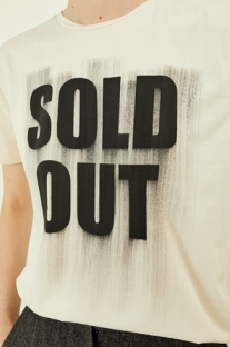 T shirt  SOLD OUT