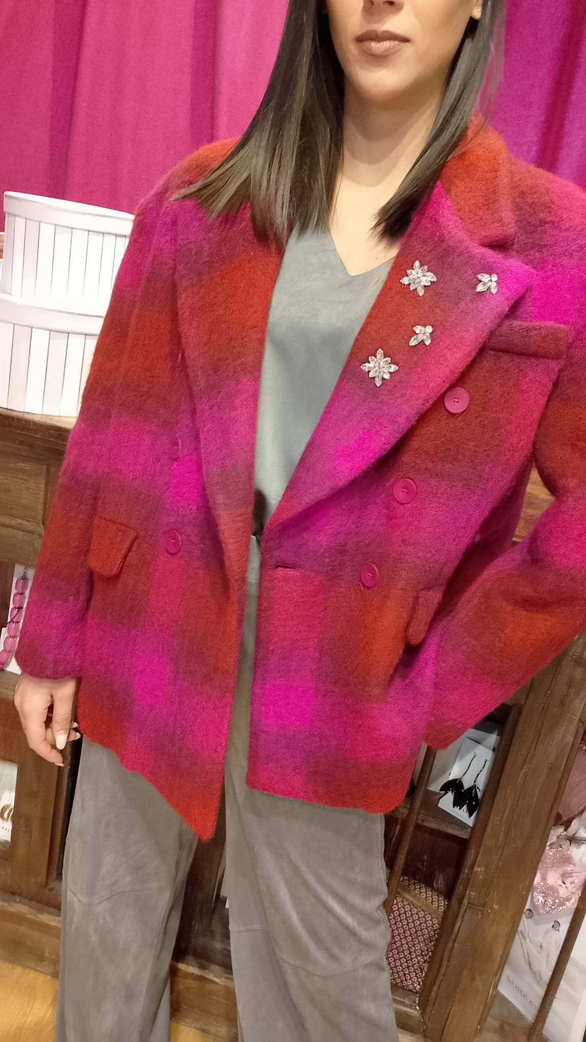 Giacca in lana oversize con applicazioni  -50%