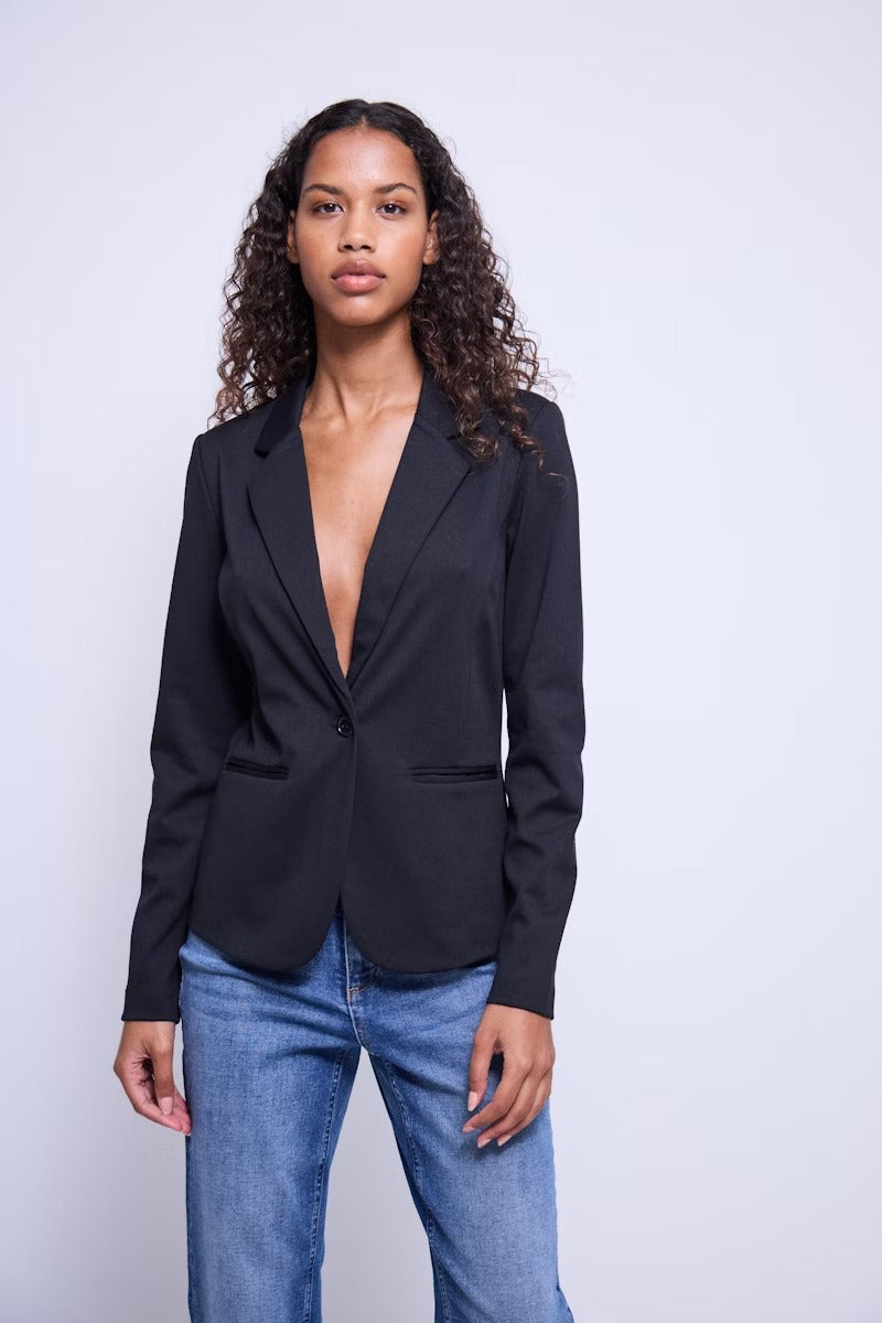 Blazer elasticizzato avvitato un bottone MILA
