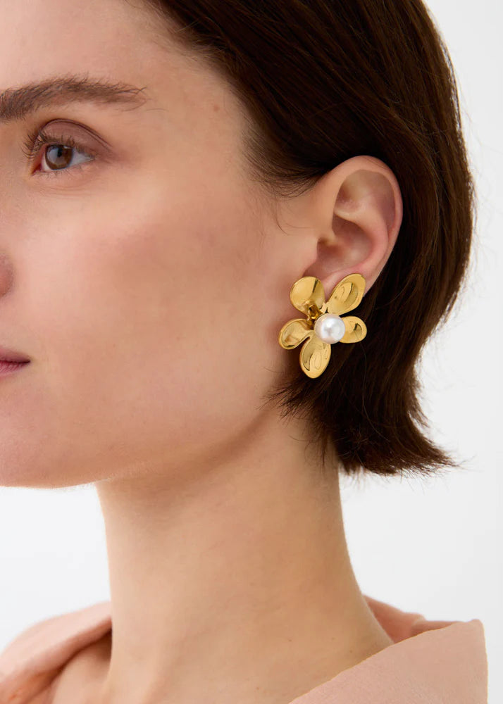 Orecchini blossom con perla oro